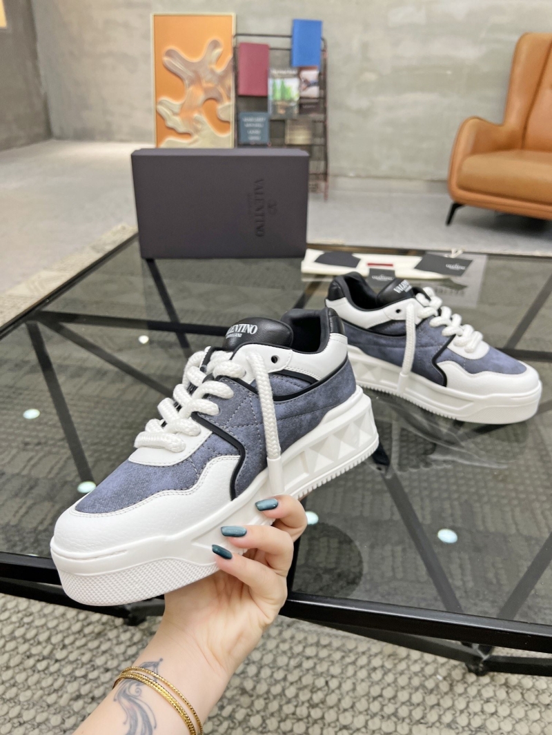 Valentino Sneakers